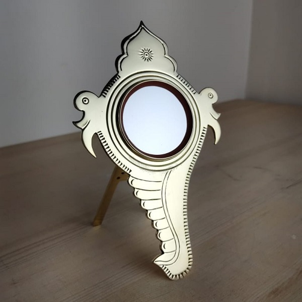 AKS27 (Back Stand) - Sanghu Aranmula Kannadi (Aranmula Metal Mirror)